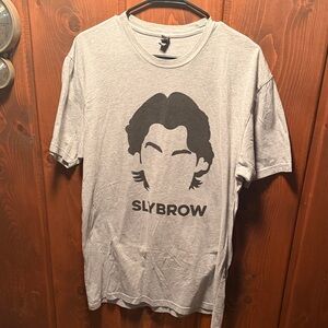 SLYBROW Gray Men's SS Dog With A Blog TV show Actor fan club